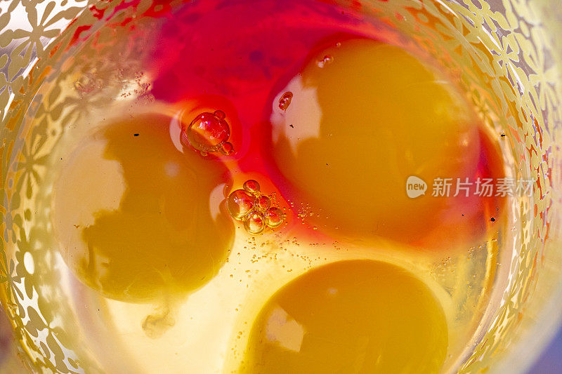 鸡蛋上的铜绿假单胞菌-不可食用鸡蛋