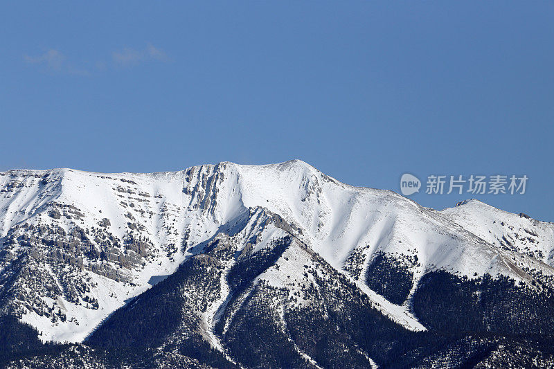 山峰