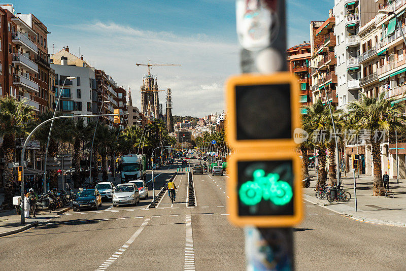 自行车红绿灯。西班牙巴塞罗那
