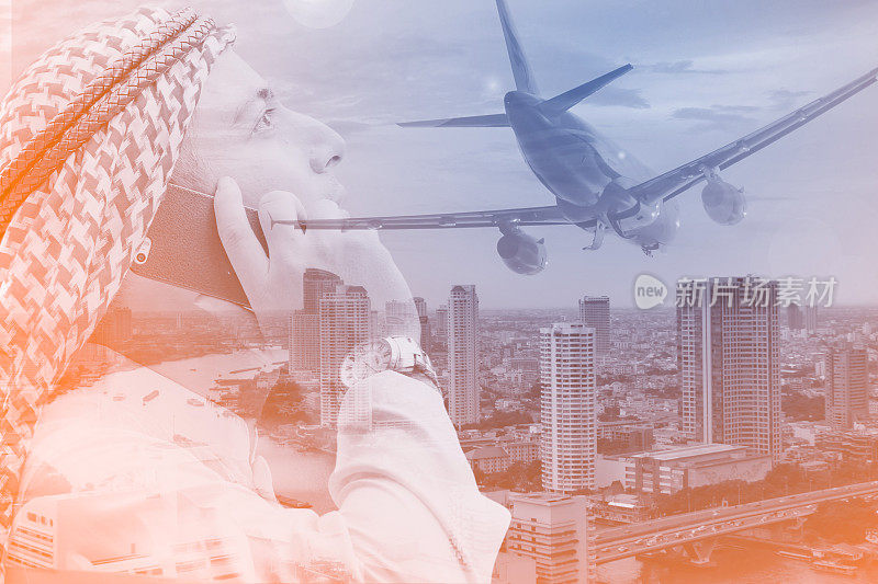 双重曝光阿拉伯人谈论智能手机为商务航空公司，经营理念