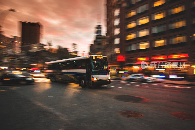 曼哈顿的公共汽车