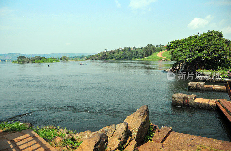 乌干达金加尼罗河源头的维多利亚湖
