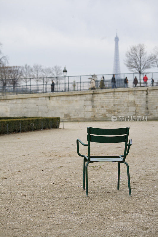 法国巴黎杜伊勒里宫花园的寂寞座位