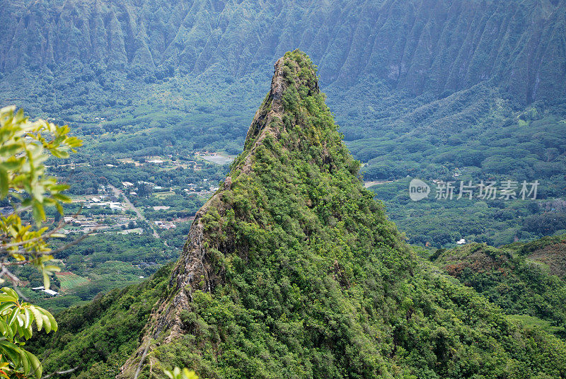 夏威夷瓦胡岛的山峰