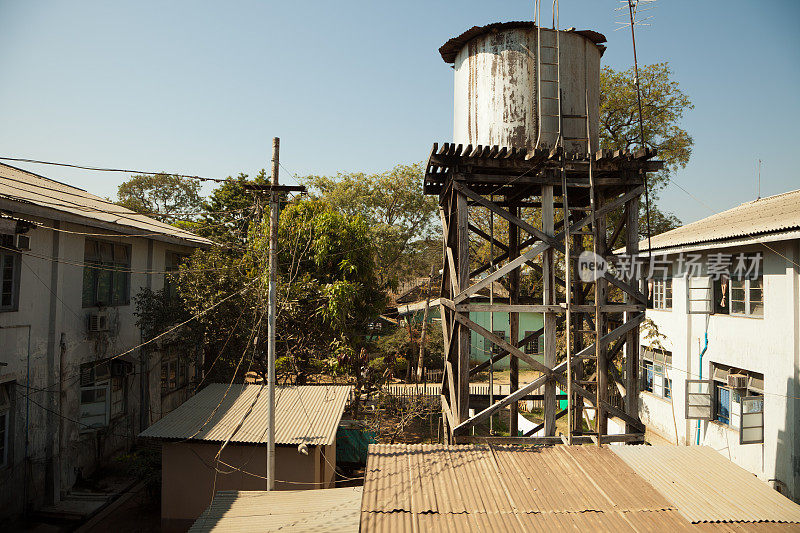缅甸医院综合楼及水塔