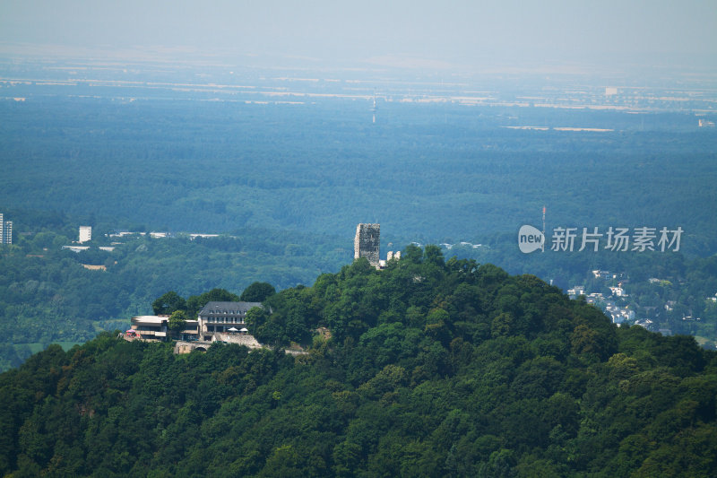 毁灭的Drachenfels