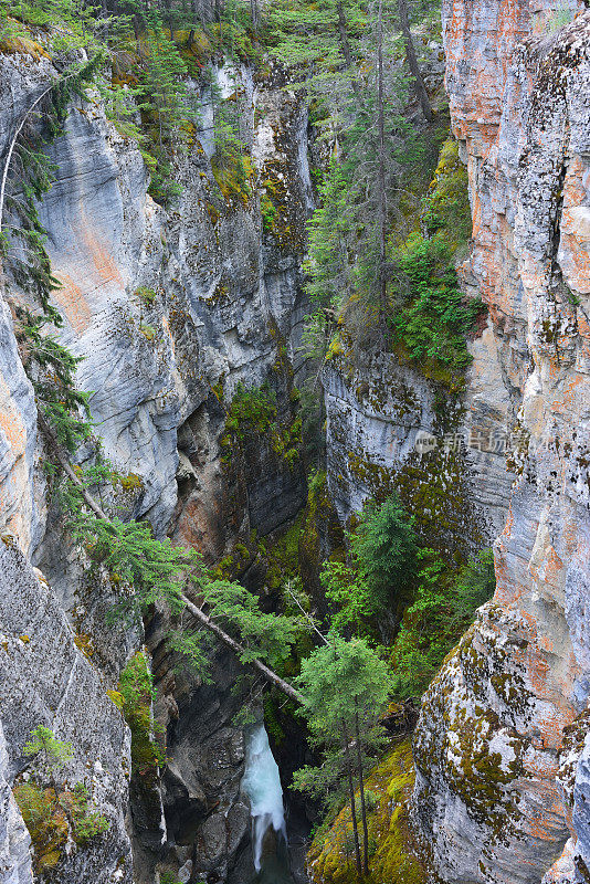 马里涅峡谷