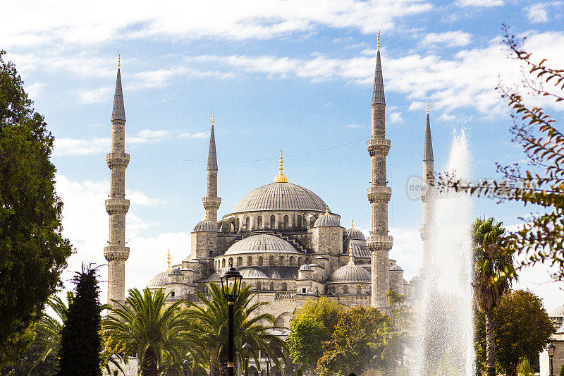土耳其伊斯坦布尔的苏丹艾哈迈德清真寺