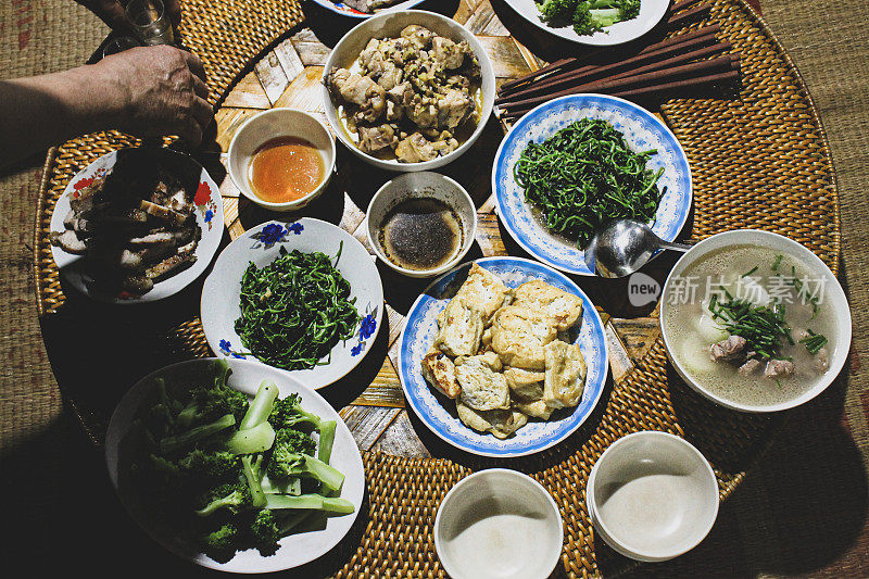 越南北部正宗的山族餐