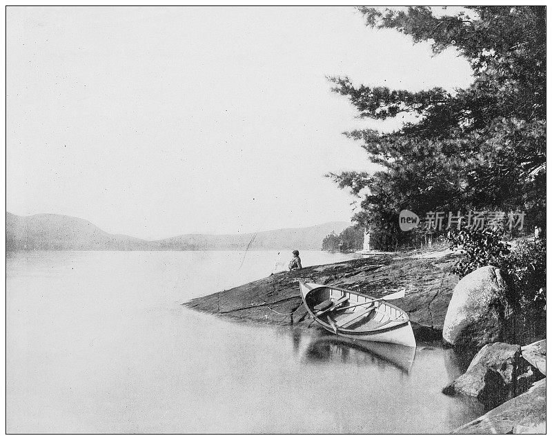 古董黑白照片:乔治湖