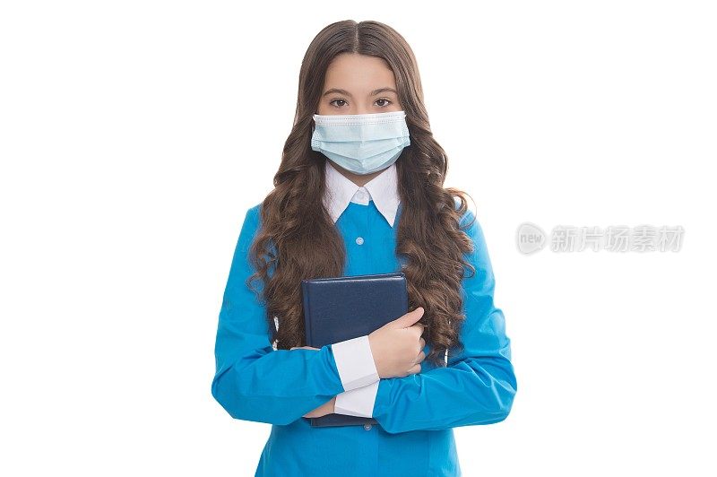 女护士拿着笔记本取处方。戴着安全面具的少年医生。关于冠状病毒大流行的卫生。科学家研制出病毒疫苗。疫情爆发隔离。covid-19和医疗