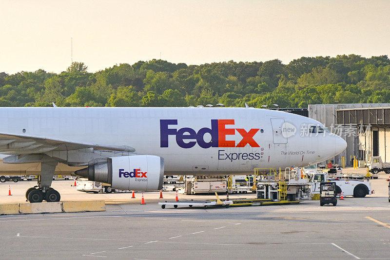 联邦快递波音767货机在巴尔的摩华盛顿机场