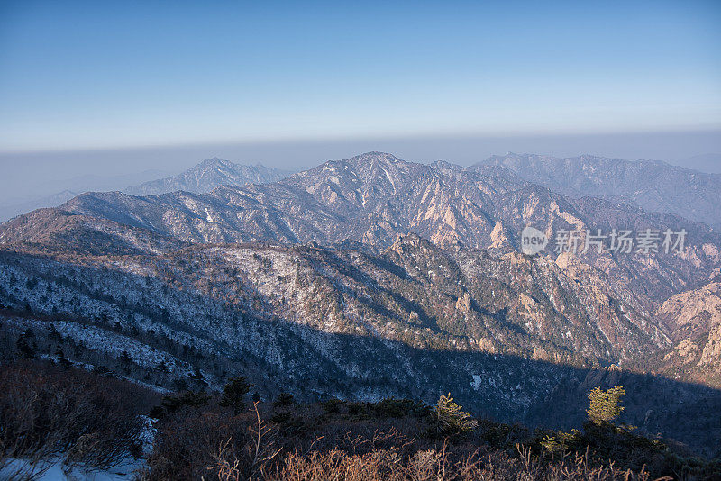 冬天的山Seoraksan