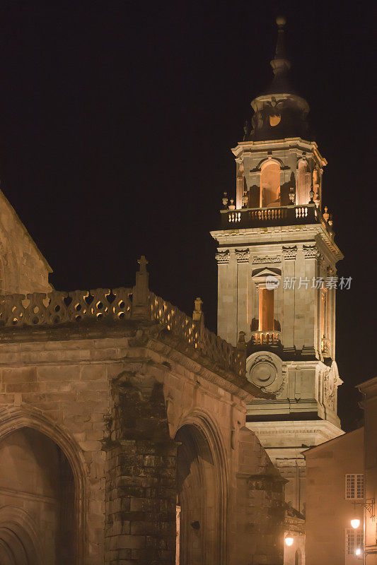 西班牙加利西亚的卢戈大教堂钟楼
