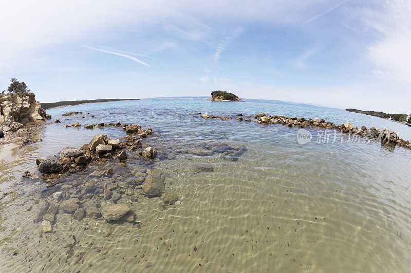 空的岩石墙地中海岛屿海景海滩克罗地亚岛