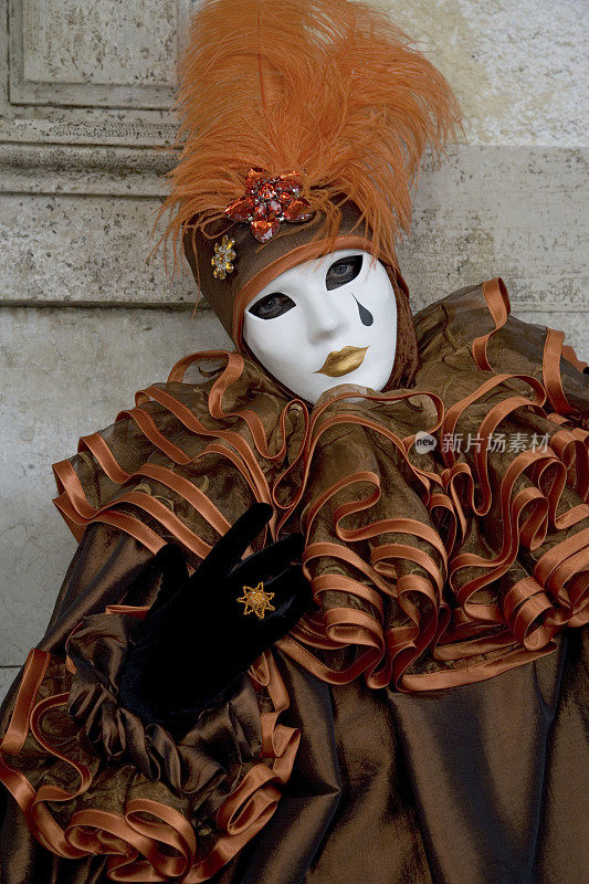 威尼斯狂欢节上的丑角女面具(XXL)
