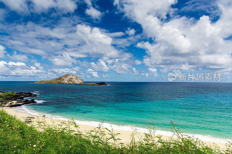 夏威夷瓦胡岛的怀马纳洛湾海滩公园