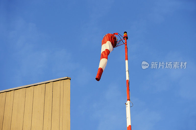 屋顶风向标