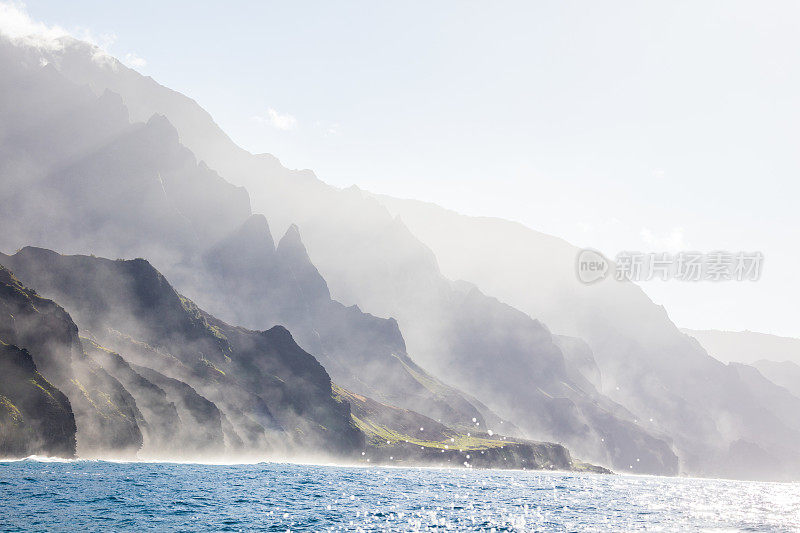 夏威夷考艾岛西海岸的纳帕利海岸