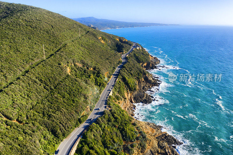 意大利托斯卡纳海岸公路鸟瞰图