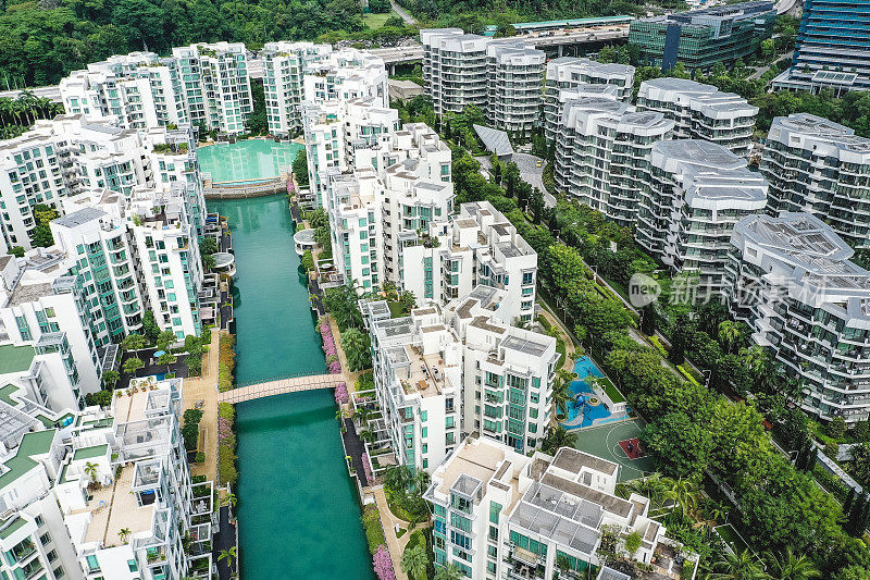 从上面俯瞰新加坡的豪华住宅