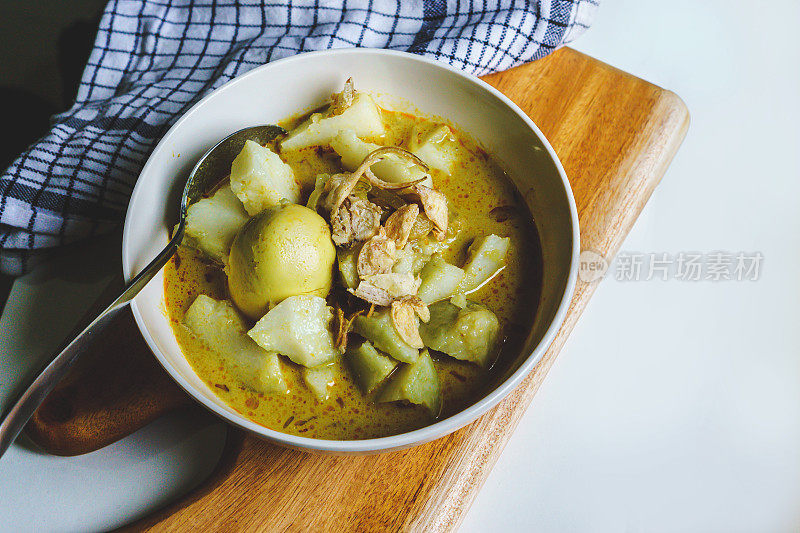 印尼传统食物，龙洞Sayur