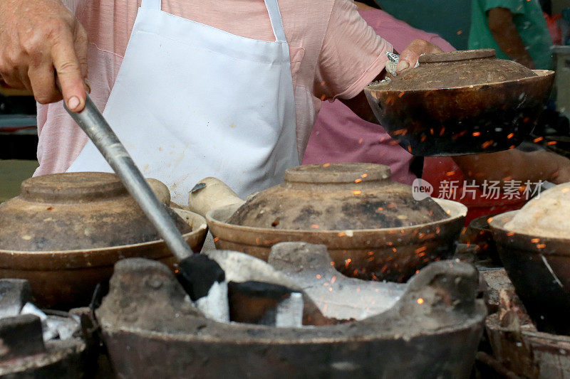 小生意-煲鸡饭