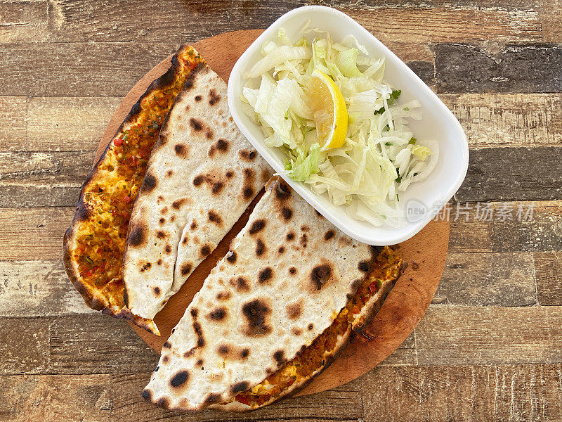 Lahmacun，传统的土耳其食物Lahmacun