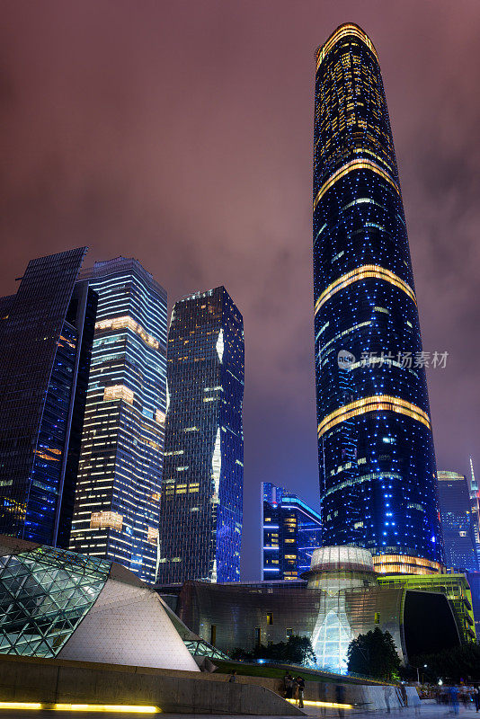 中国广州的摩天大楼夜景