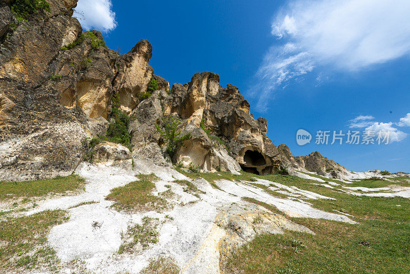 观赏弗里吉亚山谷的岩层和古石墓