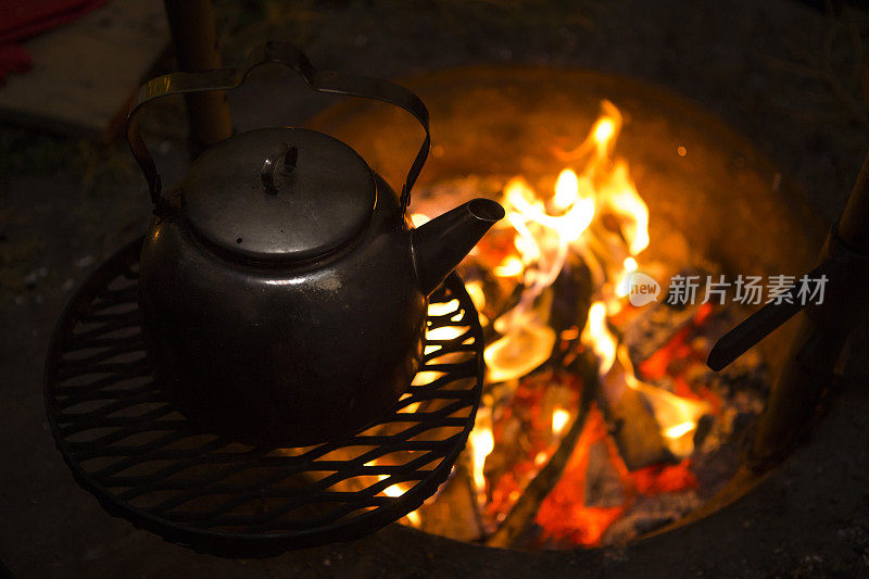 用明火煮咖啡