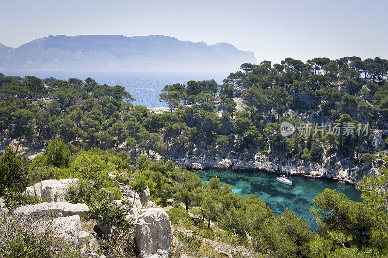 法国里维埃拉的Calanques