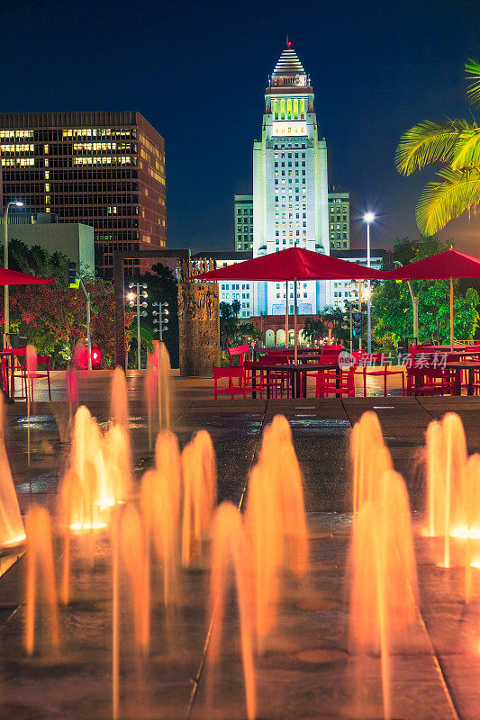 洛杉矶市政厅，黄昏，夜晚，天际线，倒影，喷泉，wat