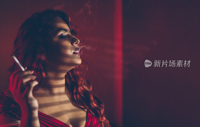 美丽与香烟