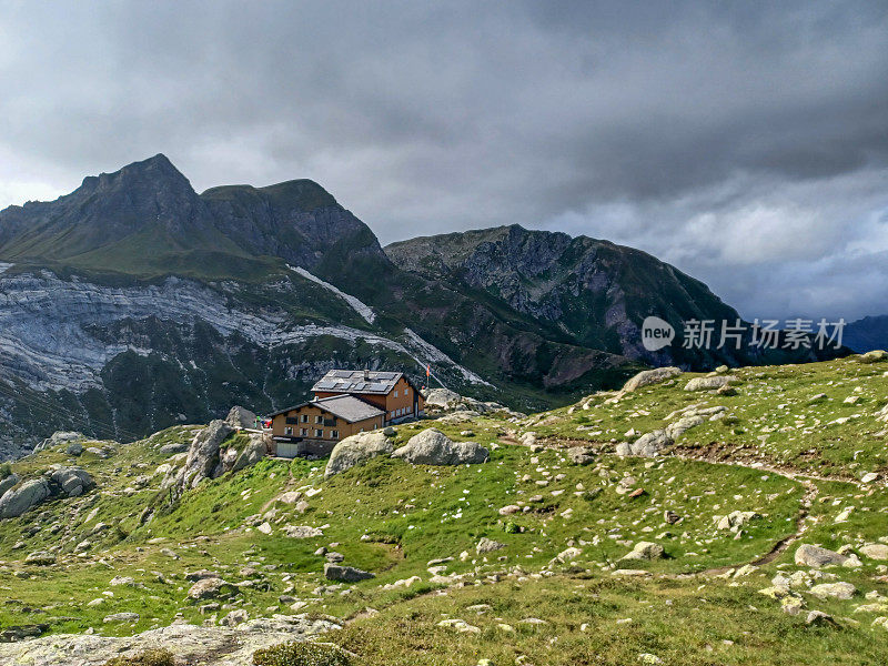 瑞士阿尔卑斯山美丽的高山风景