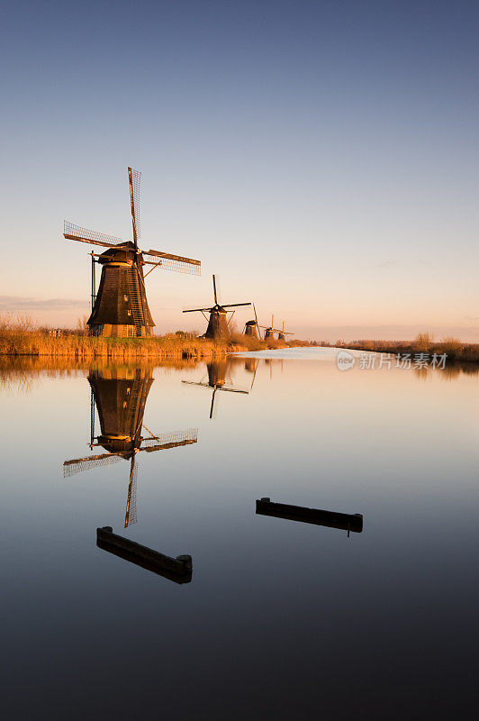 古老的荷兰风车