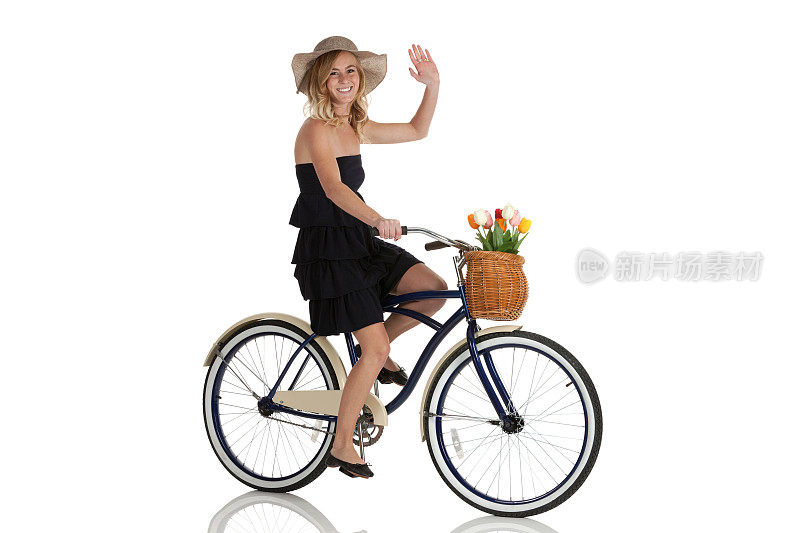快乐女人骑自行车