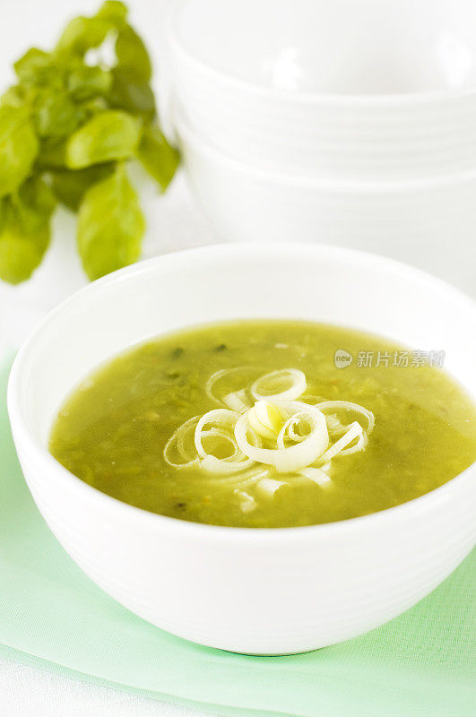 绿色的汤