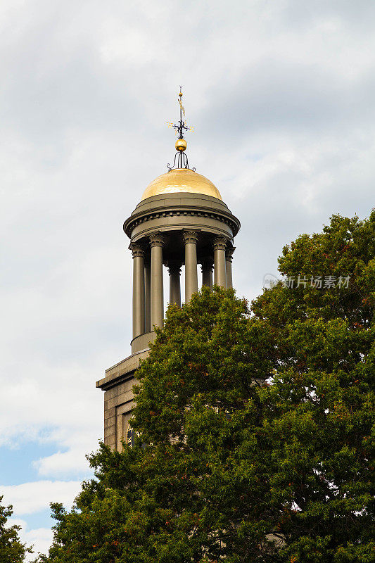 总统教堂的尖塔