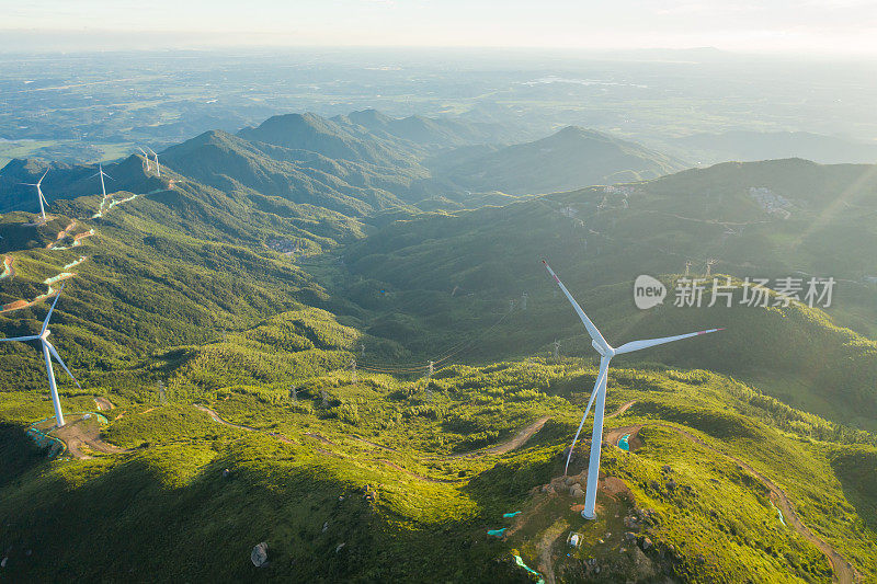 风力发电大面积分布在山区