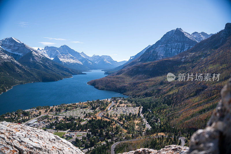 沃特顿湖上游