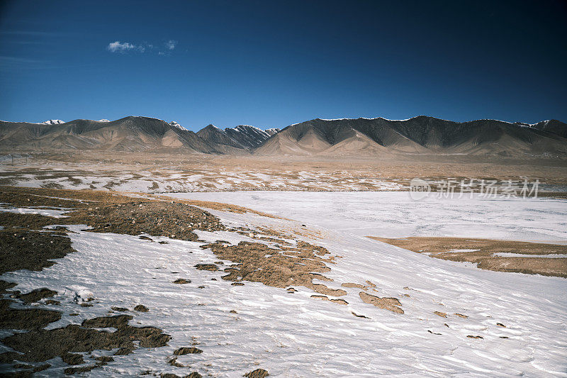 阿拉贝尔高原冬季景观