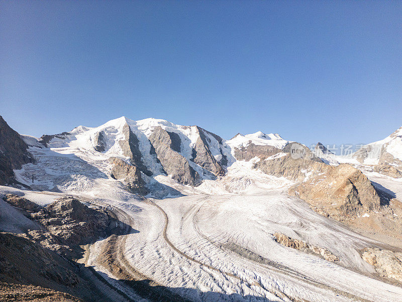 瑞士格劳宾登州恩加丁地区的Diavolezza冰川