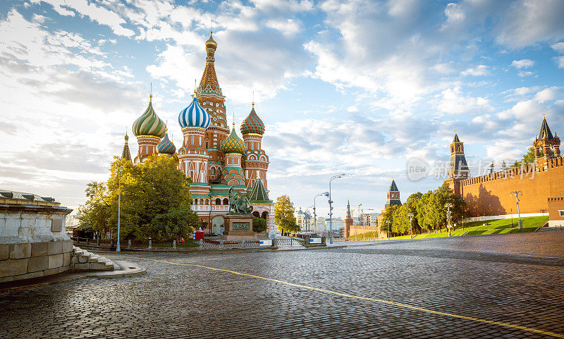 俄罗斯莫斯科红场上的圣巴西尔大教堂