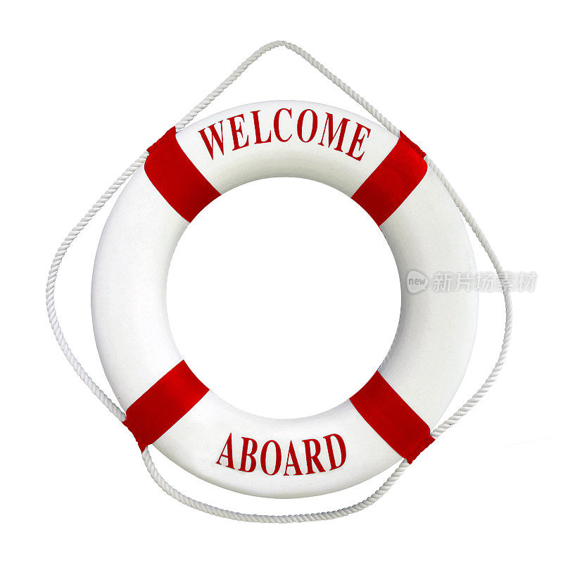 白色救生圈，红色条纹，文字欢迎上船。孤立在白色背景与剪切路径工作。