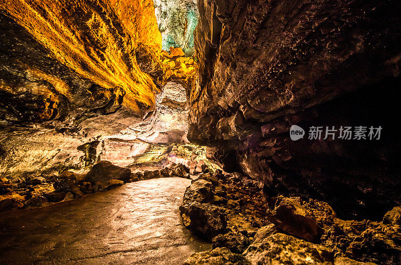 兰扎罗特绿色洞穴
