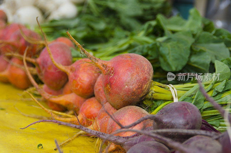 农贸市场的黄金甜菜