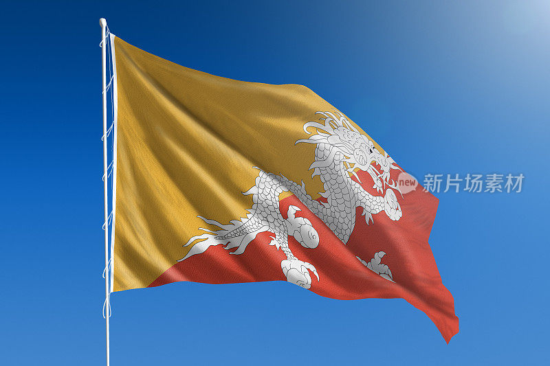 清澈的蓝天上悬挂着不丹国旗