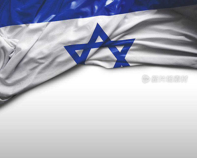 以色列挥舞着国旗