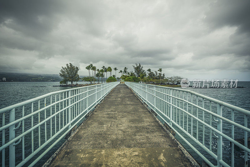 去椰子岛的桥，希洛，大岛